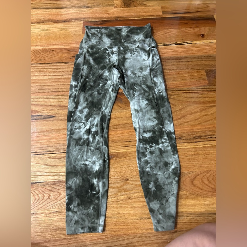lululemon athletica Tie-Dye Leggings - Green and Gray
